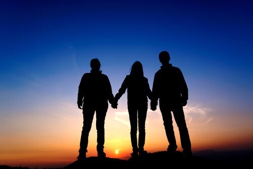 Sessizliğimi Seviyorum Çünkü Paylaşılıyor