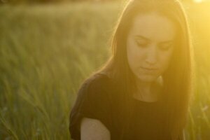 "Her Şeyim Var Ama Hala Mutsuzum"; Çocukluktan Gelen Suçluluk Duyguları